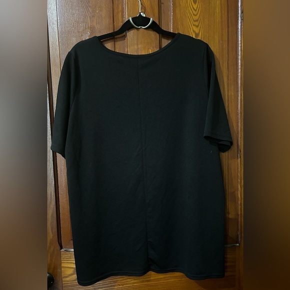 2X - George Keyhole Blouse - Picture 3 of 6